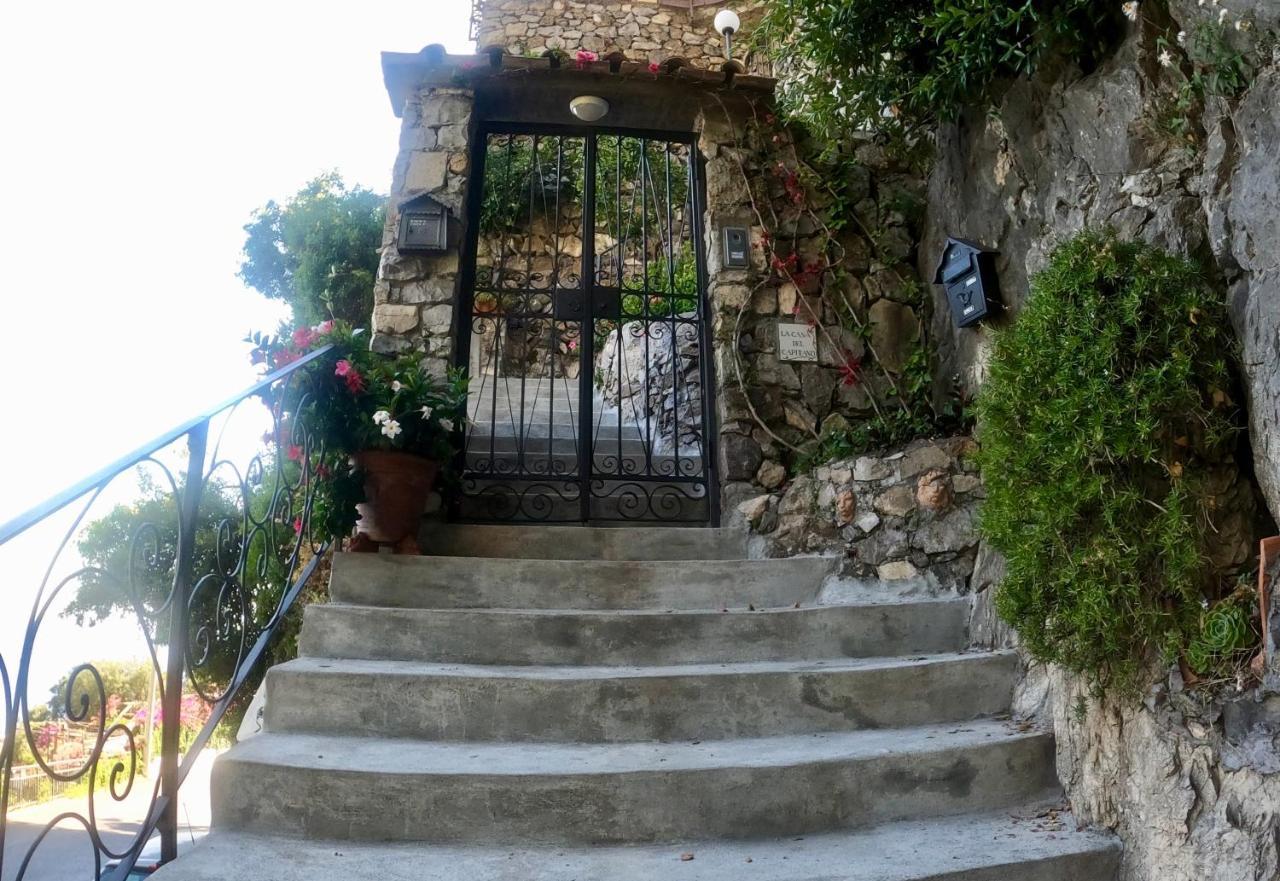 La Casa Del Capitano B&B Позитано Екстериор снимка